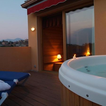 Hotel La Placa Garriguella Pokój zdjęcie